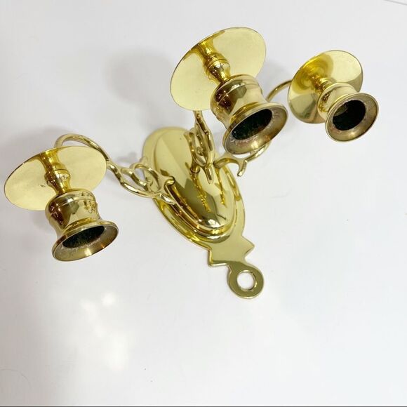 Lot of Brass wall candle holders one triple, one pair and one single - Picture 7 of 11
